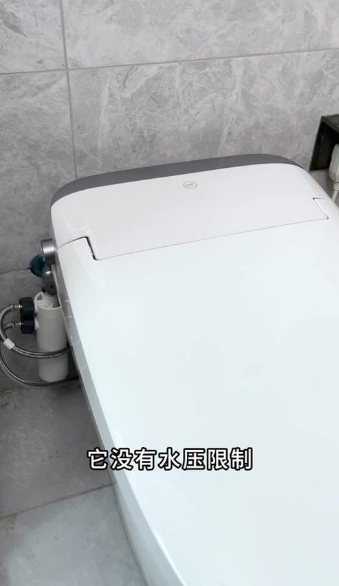 马桶满水后自动漏水维修攻略