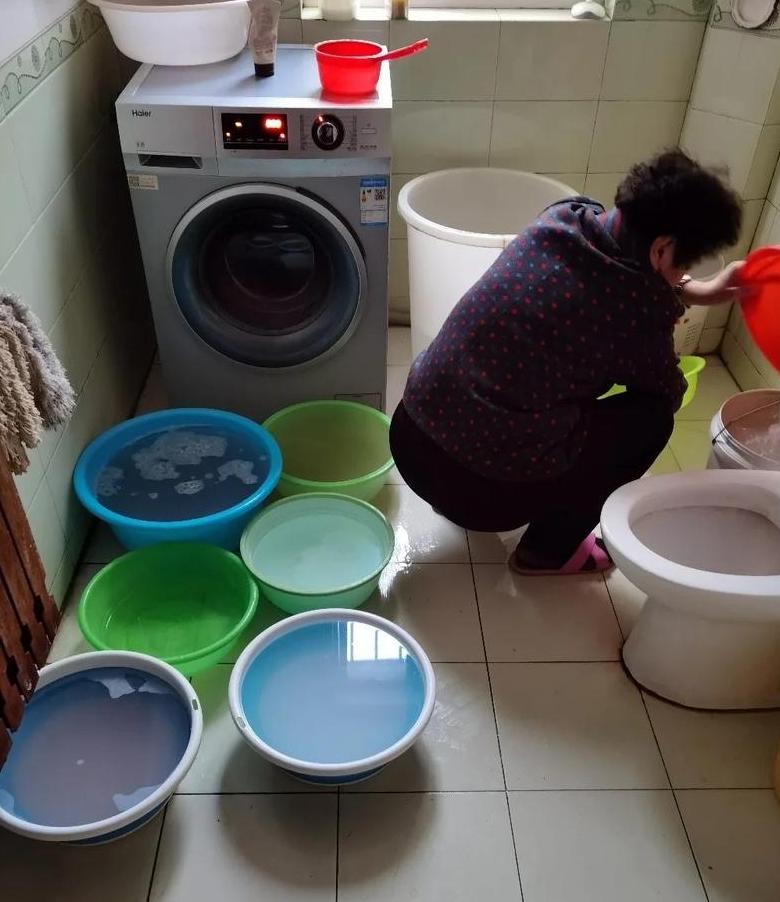 马桶冲水慢/无漩涡问题排查与解决技巧