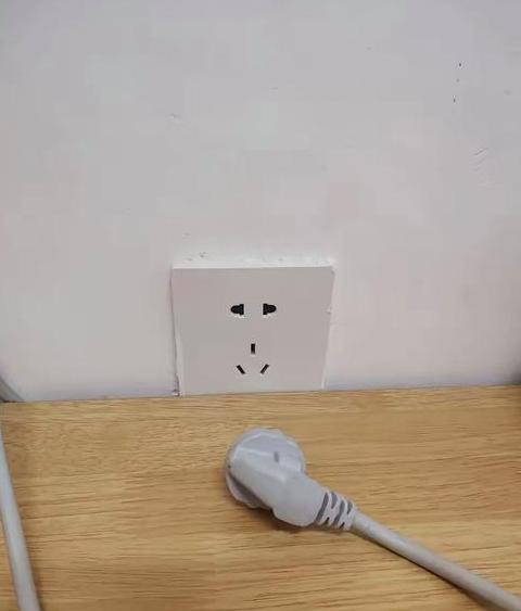 家用插座没电？5步快速排查与解决方法