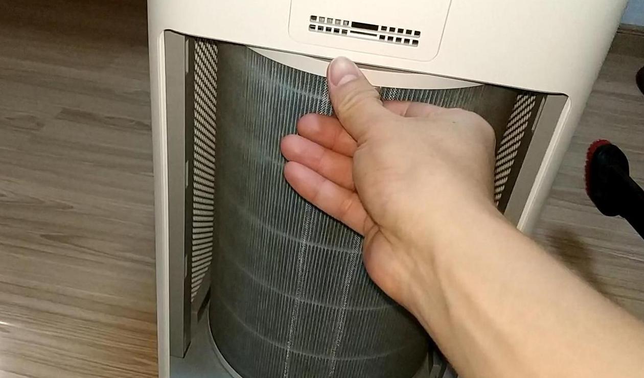 小米空气净化器滤芯清洗方法与注意事项