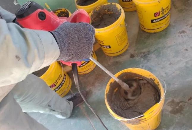 瓷砖胶水泥混用技巧解析